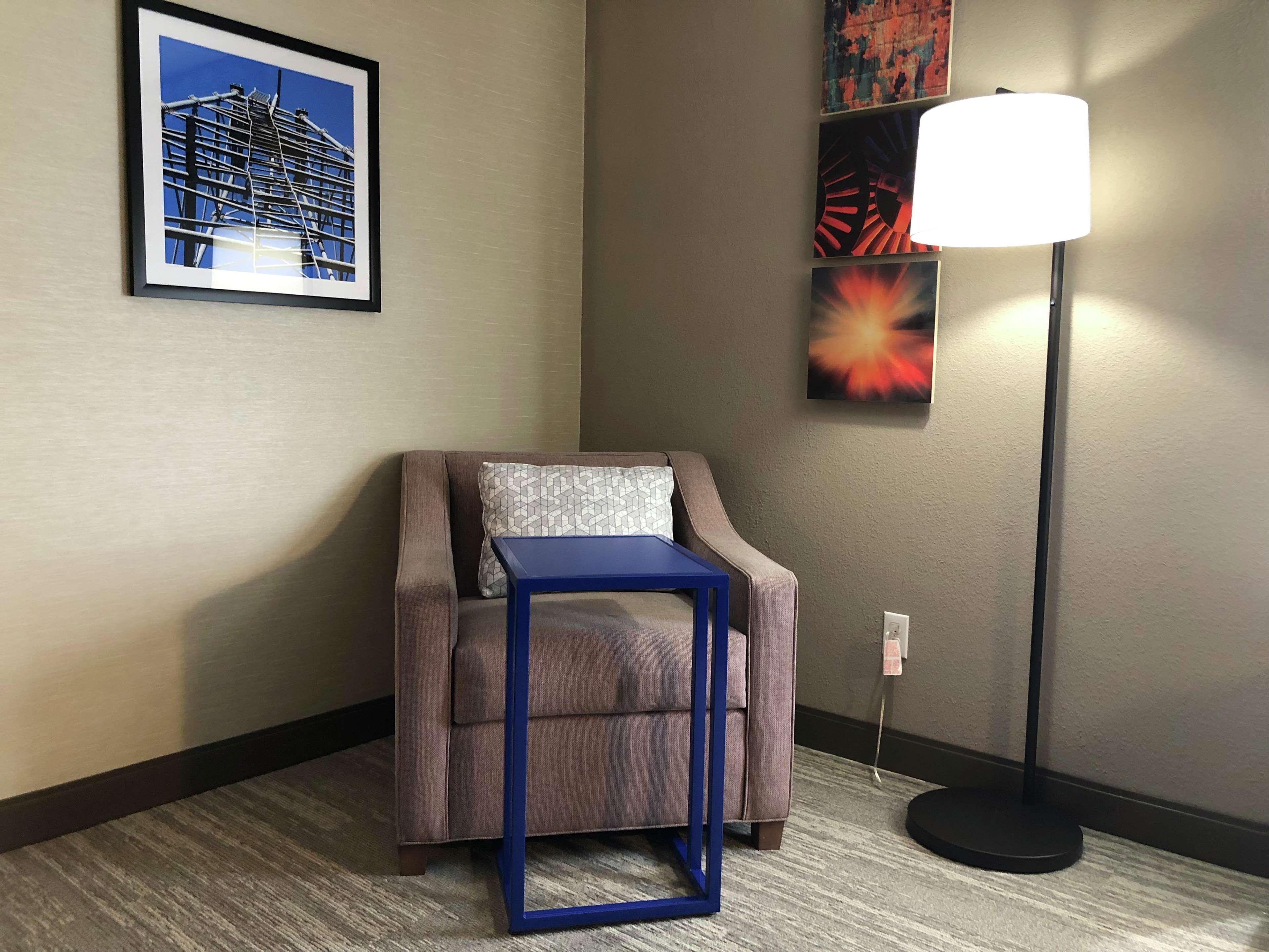 Hampton Inn Эль-Дорадо Экстерьер фото