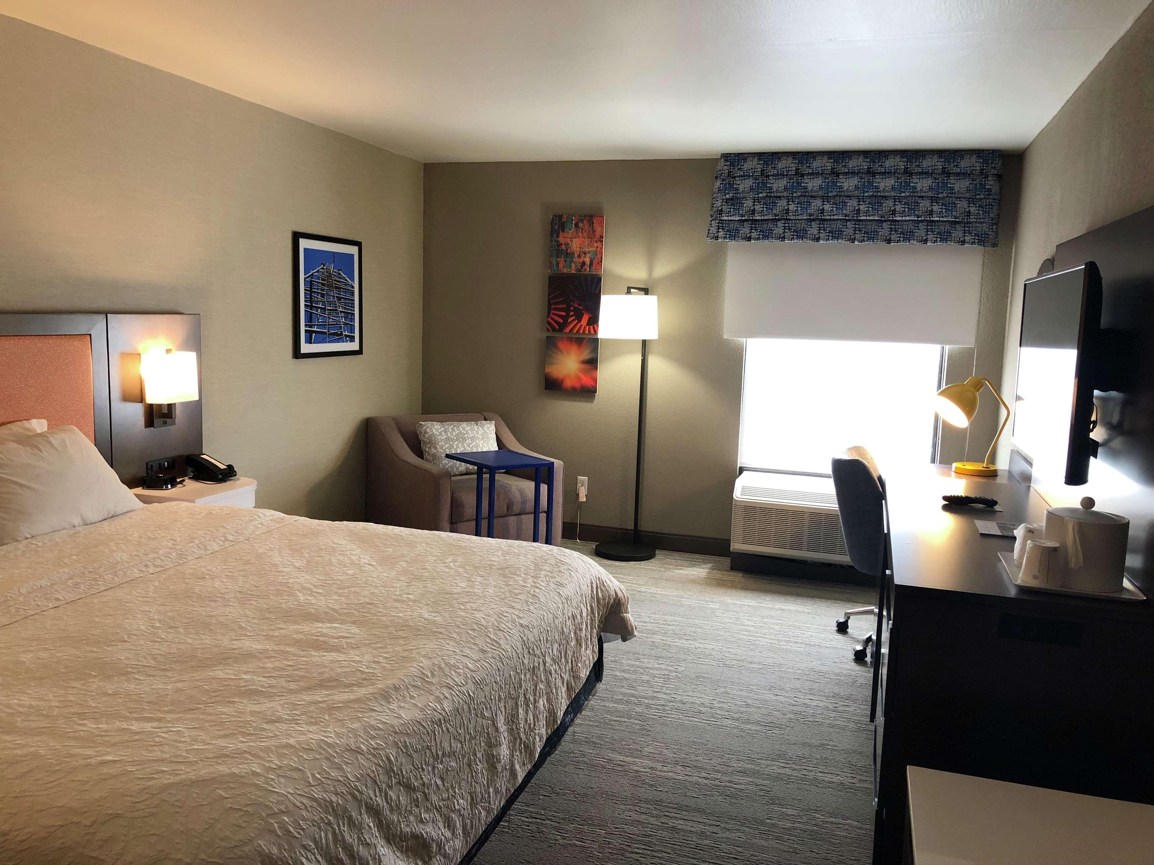 Hampton Inn Эль-Дорадо Экстерьер фото