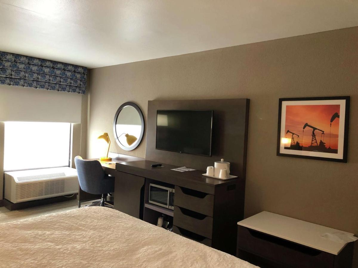 Hampton Inn Эль-Дорадо Экстерьер фото