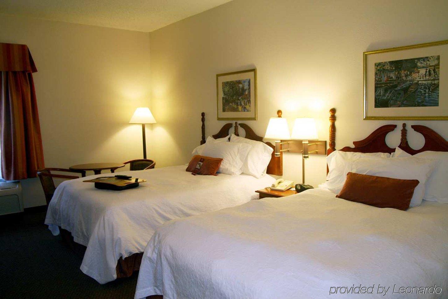 Hampton Inn Эль-Дорадо Номер фото