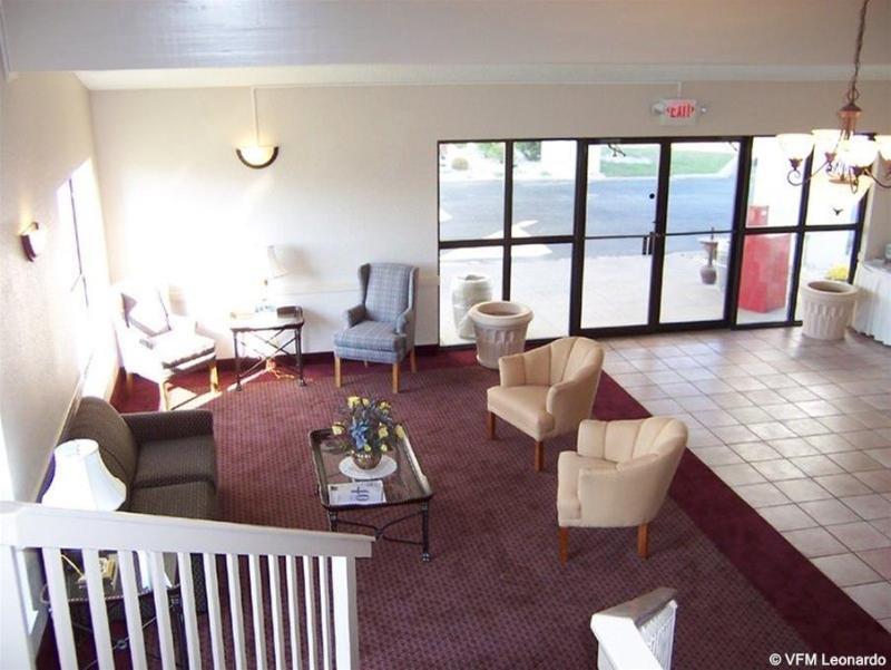 Hampton Inn Эль-Дорадо Экстерьер фото